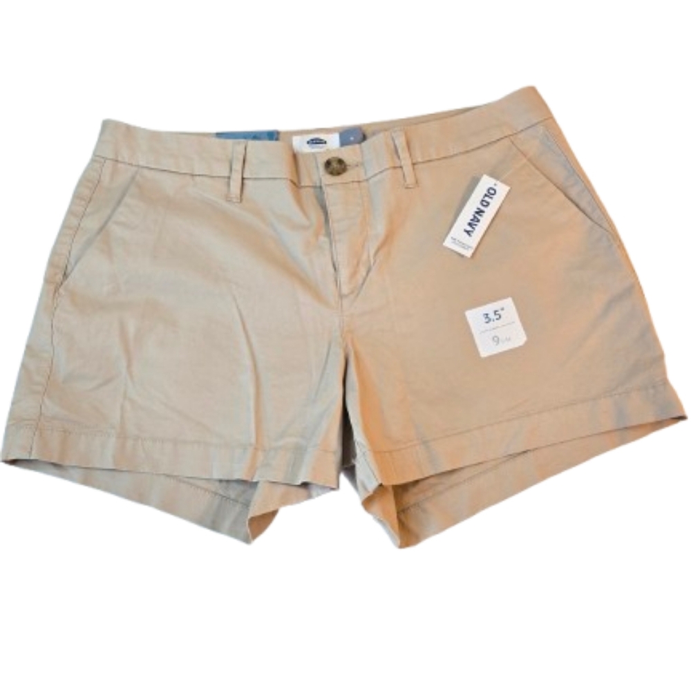 NWT Old Navy 3.5" Khaki Flat Front Shorts Size 6